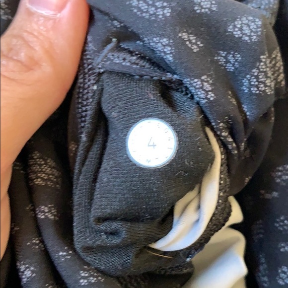 SPECIAL EDITION Lululemon Forster Rohner collab - Picture 4 of 4